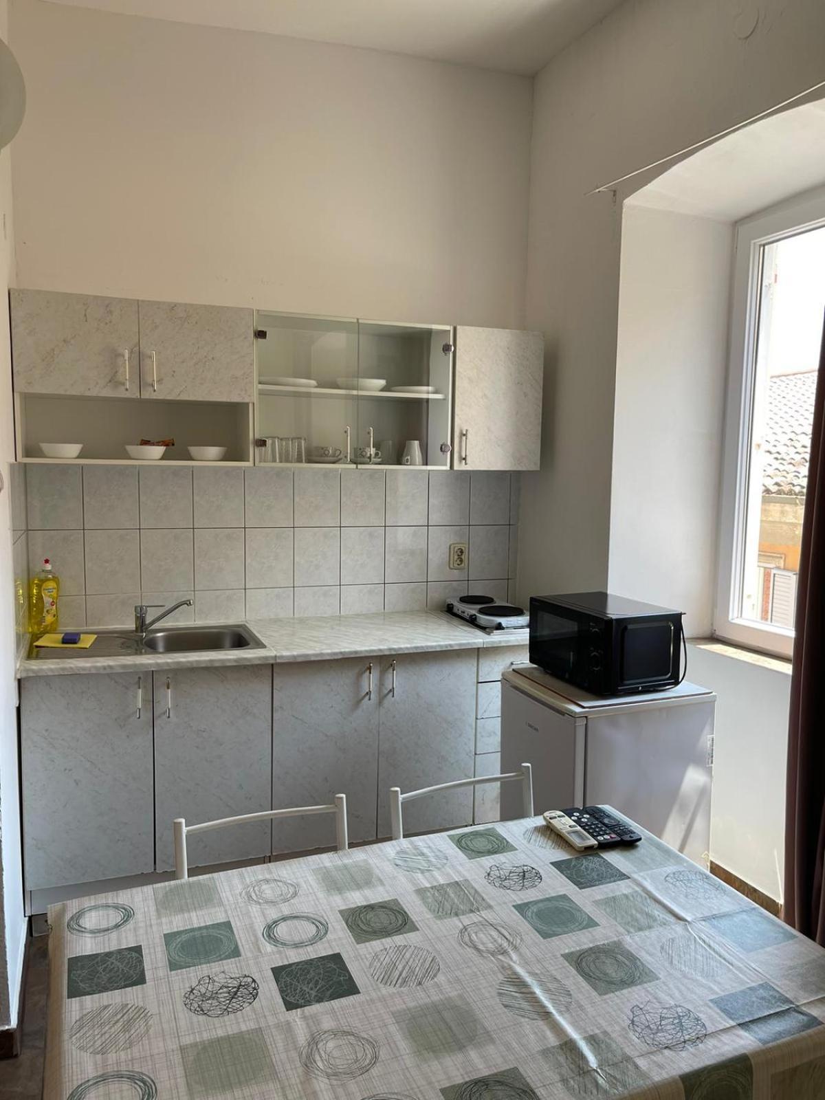 Dejan Apartment 2-Top Centar-Old Town Studio Pula Exteriér fotografie